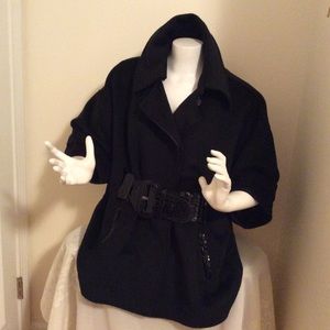 Black short 3/4 sleeve designer coat